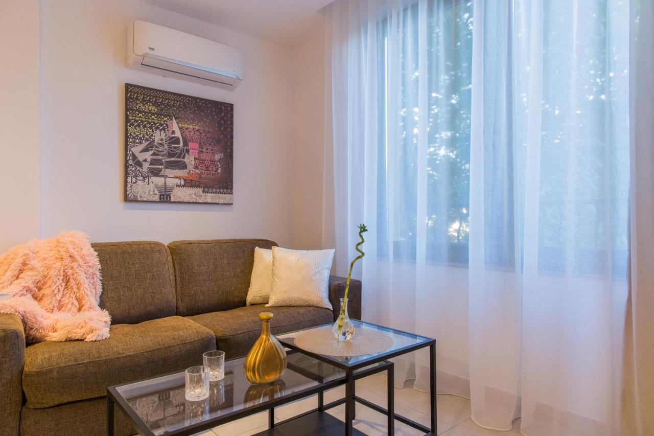One Love Metropolitan Apartment Bucureşti Ngoại thất bức ảnh