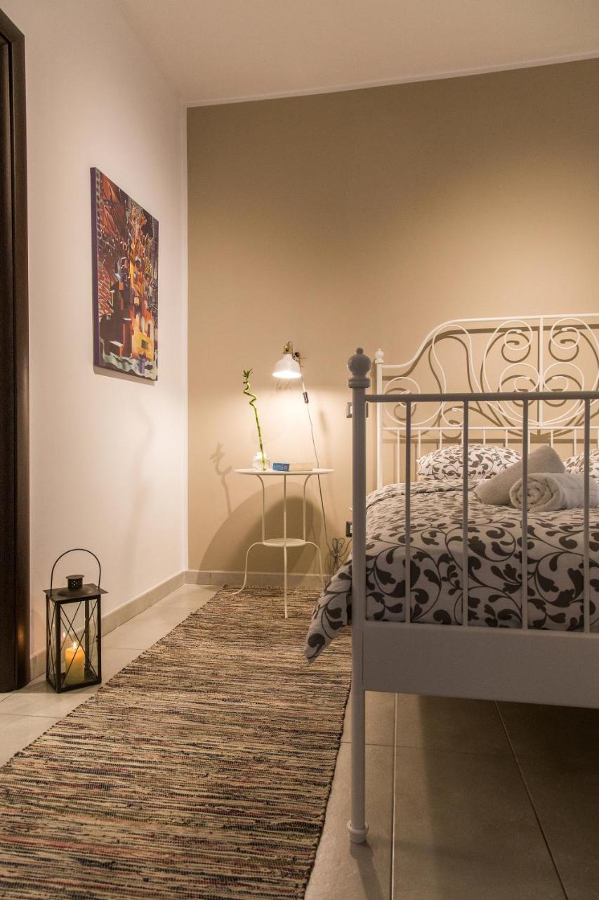 One Love Metropolitan Apartment Bucureşti Ngoại thất bức ảnh