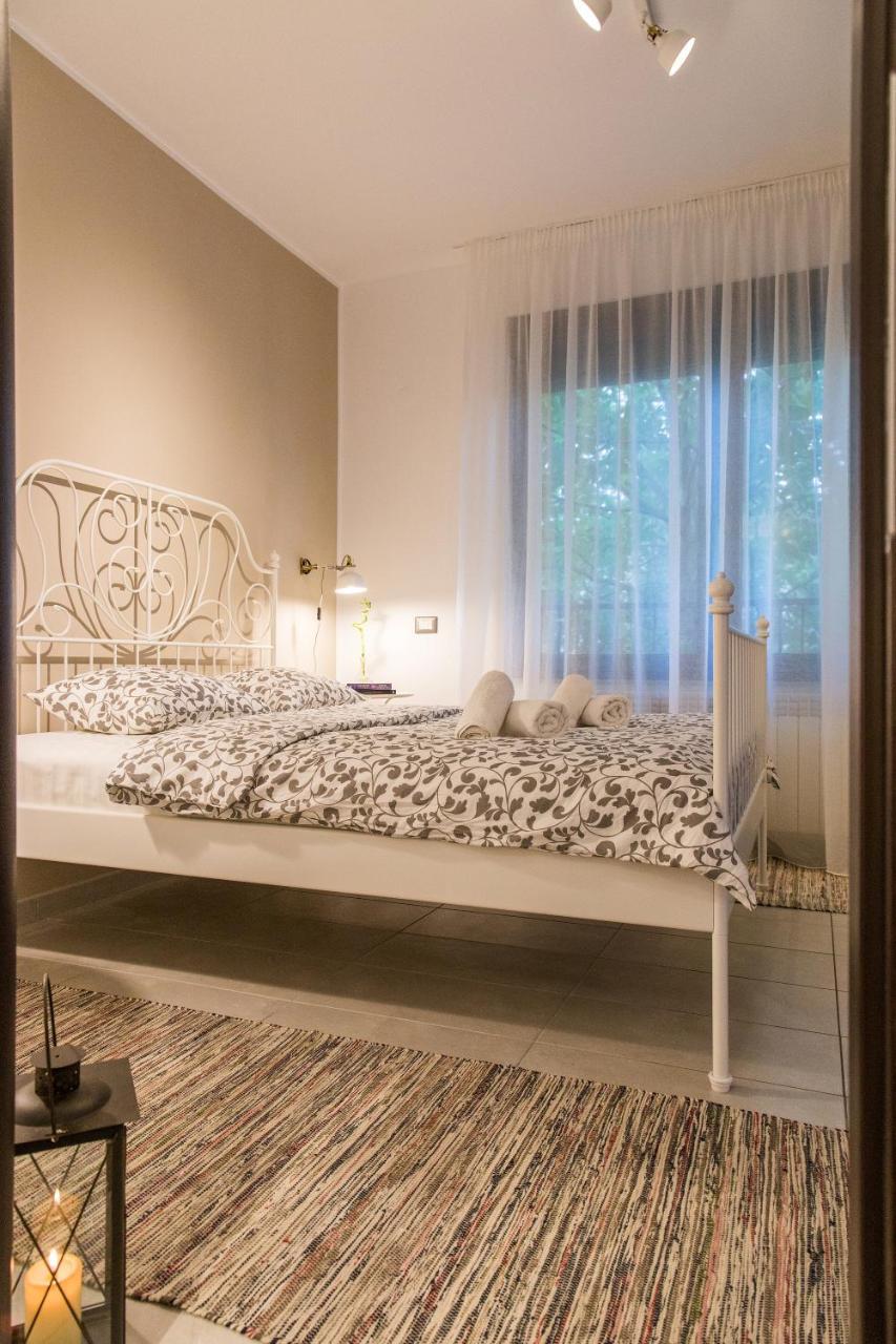One Love Metropolitan Apartment Bucureşti Ngoại thất bức ảnh